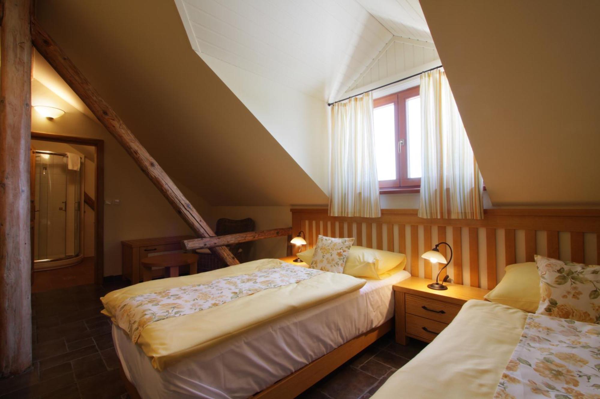Hotel A Restaurace Palfrig Stara Ves nad Ondrejnici Pokoj fotografie